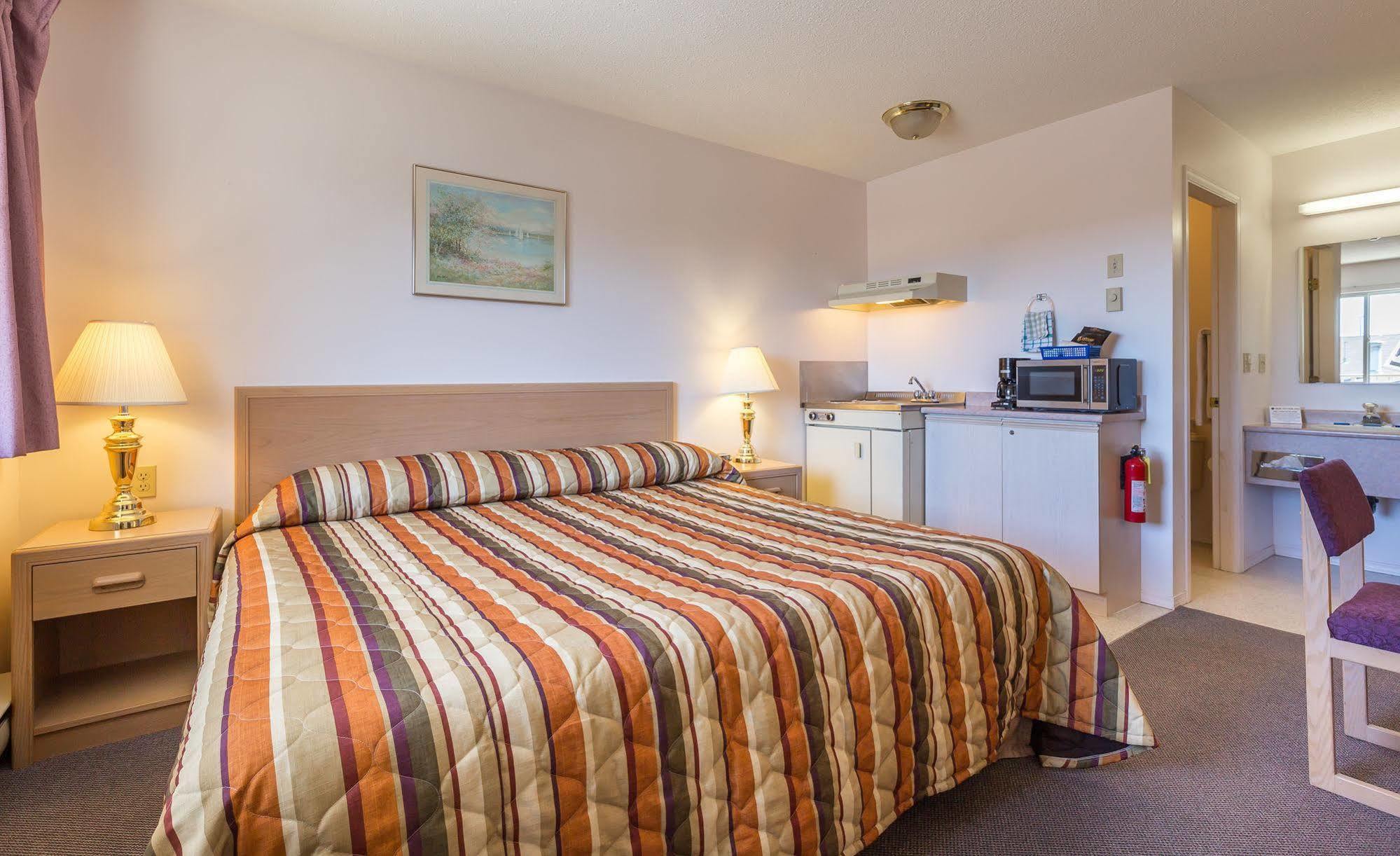 Bon Voyage Inn Prince George Kültér fotó