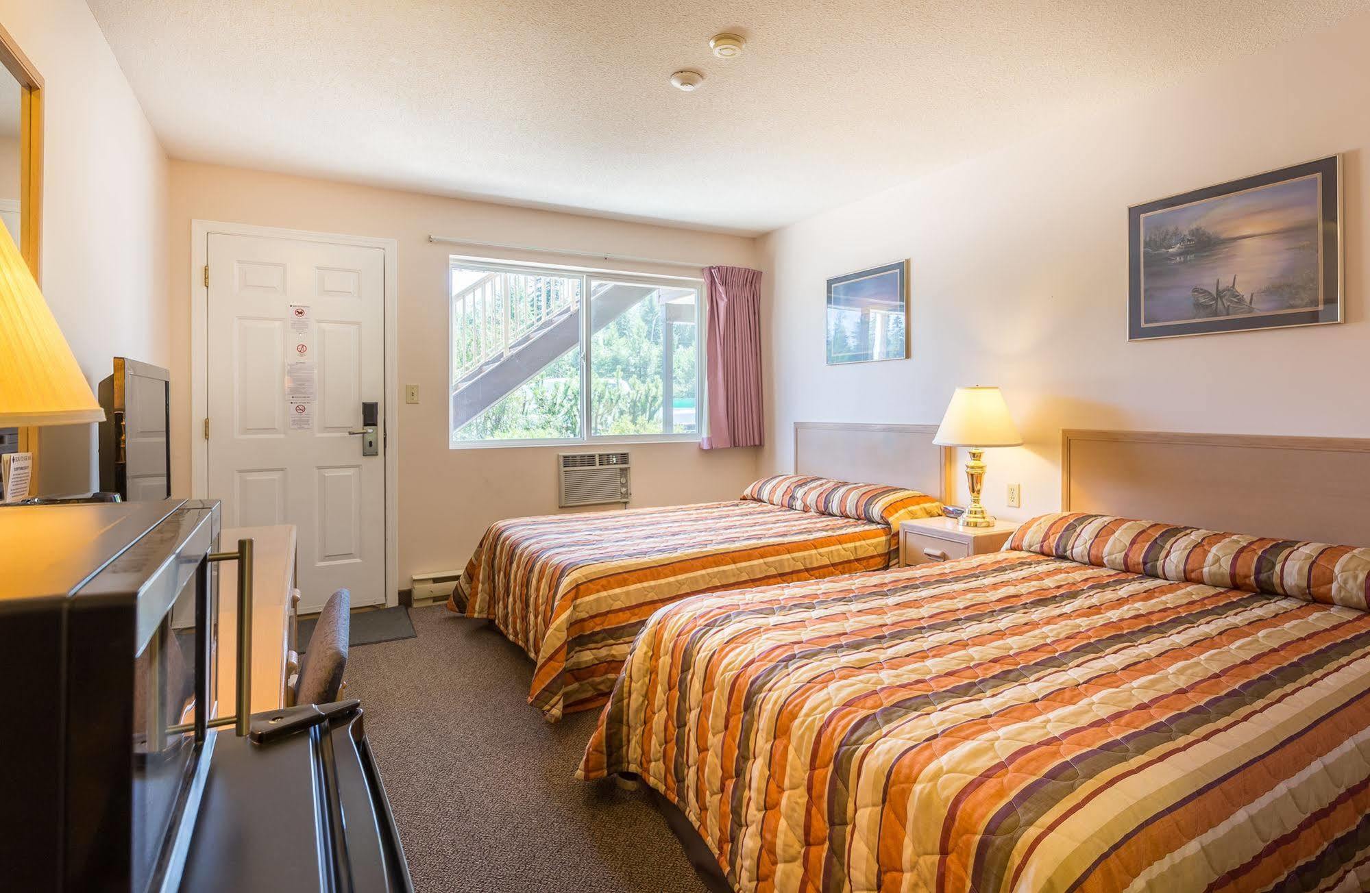 Bon Voyage Inn Prince George Kültér fotó
